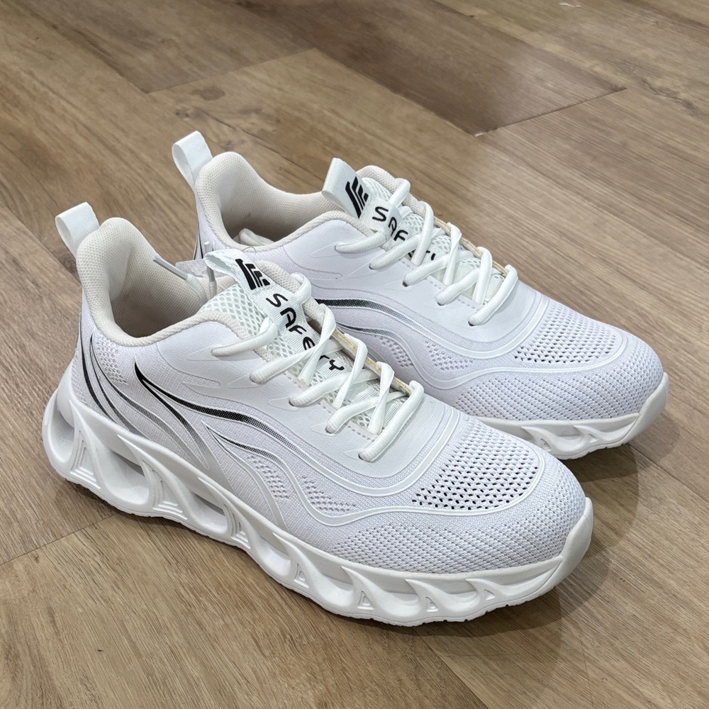 NEW Women’s Furuian Lightweight Steel Toe Safety Sneakers